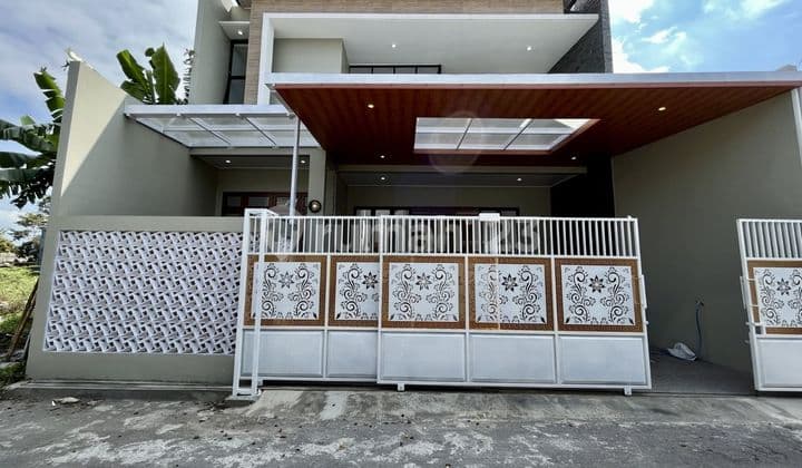 Rumah Baru Dalam Perumahan di Jalan Kaliurang Km 9 Dekat
