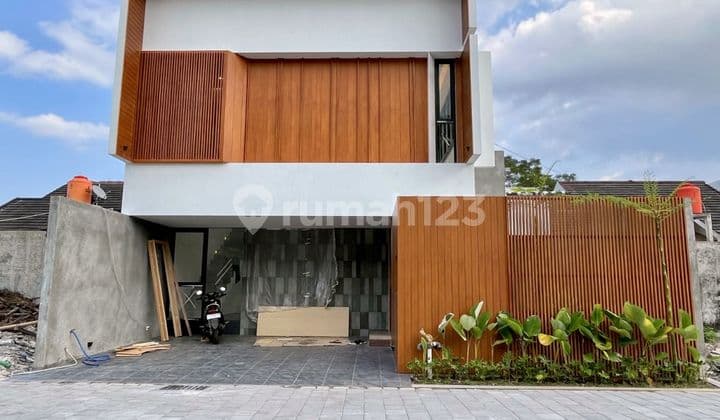 Rumah Baru Dengan Kolam Renang Pribadi Dalam Cluster di Condongcatur Dekat UPN dan UGM