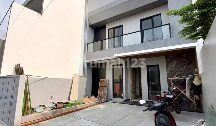 Dijual Rumah Baru dan Elegan di Kragilan dekat Edupark
Lokasi:
Kragilan, Sinduadi, Sleman
Lingkungan sekitar:
- Jalan Magelang
- Jalan Jambon
- Sindu Kusuma Edupark
-