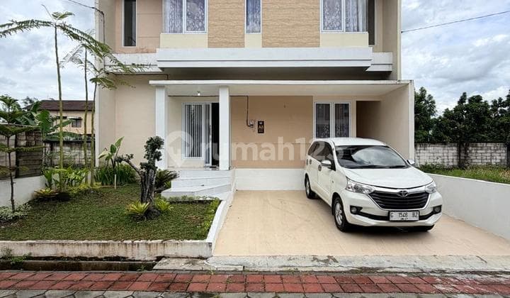 Rumah Mewah Modern 2 Lantai Dalam Perumahan One Gate System di Jalan Gito Gati Dekat Sch Mall