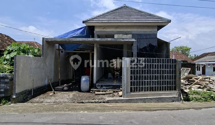 Rumah Baru Limasan Modern Estetik di Sidokerto Purwomartani Kalasan Sleman Dekat Candi