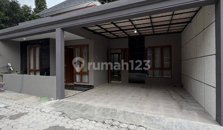 Furnishedrumah Mewah Limasan Modern Harga Murah Dalam Cluster di Pucangan Jalan Kaliurang Km 13 Ngemplak Slem