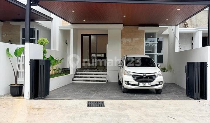 Rumah Baru Mewah Limasan Modern 4 Unit Lokasi Strategis di Tepi Jalan Aspal Wedomartani Ngemplak Sleman Dekat Budi Mulia