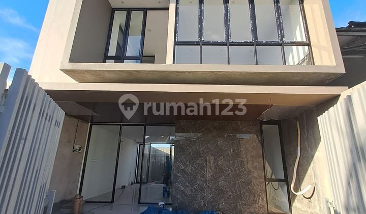 Rumah Baru Mewah 2 Lantai Modern Kontemporer Kekinian Di Dekat Balai Desa Purwomartani