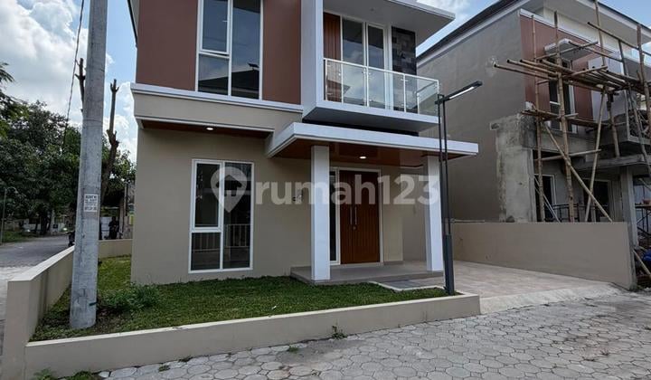 Rumah Mewah 2 Lantai Istimewa Dalam Cluster 6 Unit Di Prambanan Dekat Rsud. Prambanan Slema