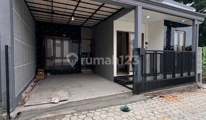 Krumah Mewah Limasan Modern Harga Murah Dalam Cluster di Pucangan Jalan Kaliurang KM 13 Ngemplak Slema