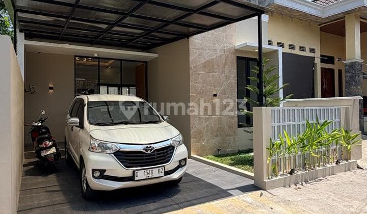Rumah Baru Desain Cantik di Utara Pasar Godean Margoluwih