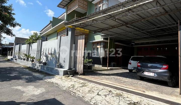 Rumah Mewah Dan Luas 2 Lantai Dengan Kolam Renang Di Utara Jalan Gito Gati Ngaglik Sleman