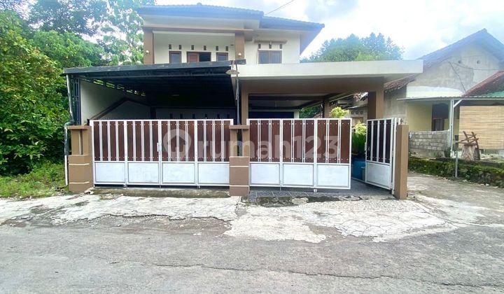 Rumah Mewah 2 Lantai Dengan Tanah Luas Dan Harga Murah Di Sendang Tirto Berbah Sleman