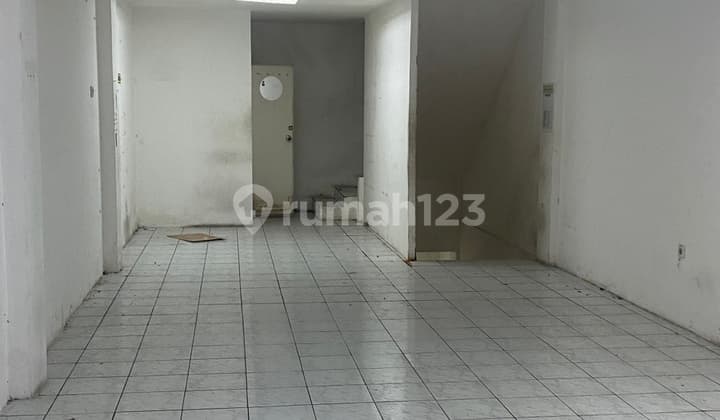 JP115 Ruko Dalam Pertokoan Di Raden Saleh Dijual/Disewa