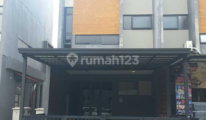 Rukan 3 Lantai Siap Huni Sudah Renovasi Full Harga Nego
