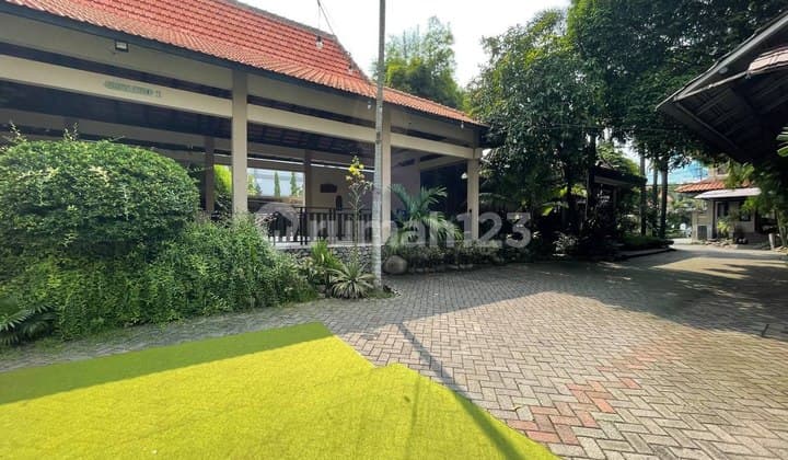 Hotel Dan Resto Gayungsari Surabaya