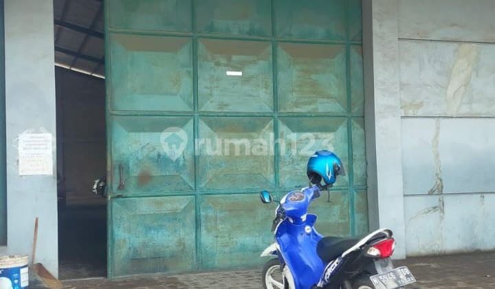 Gudang Lokasi Pasuruan 5Km Daripada Kejayan