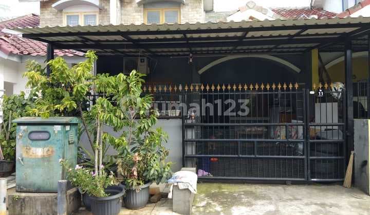 Siap Huni, Rumah, 2 Lantai, Bebas Banjir Modernland