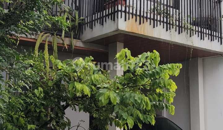 Siap Huni, Rumah, 2 Lantai, SHM, Bebas Banjir Eldora, Graha Raya