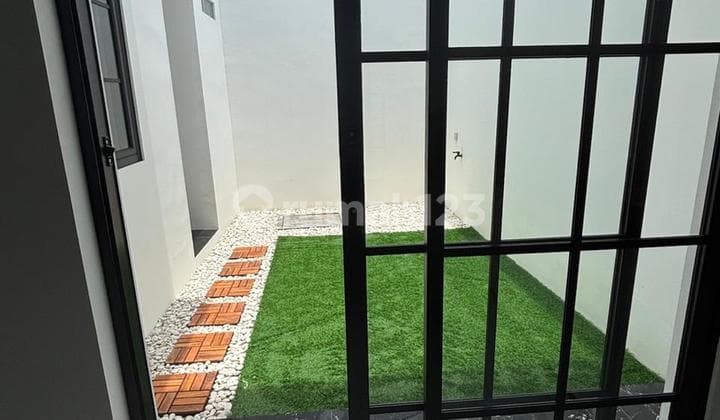 Rumah Brand New di Area Bintaro 3A