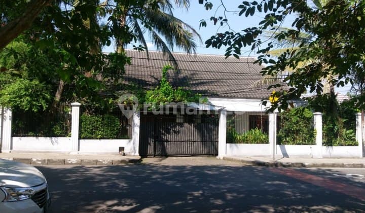 Rumah luas 929m Pinggir jalan raya Dekat Stasiun Jl Paledang (R)