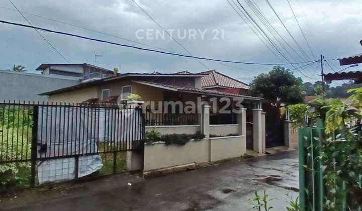 Rumah Luas Tinggal Jalan Kaki Ke Stasiun Di Panaragan Bogor (rz)