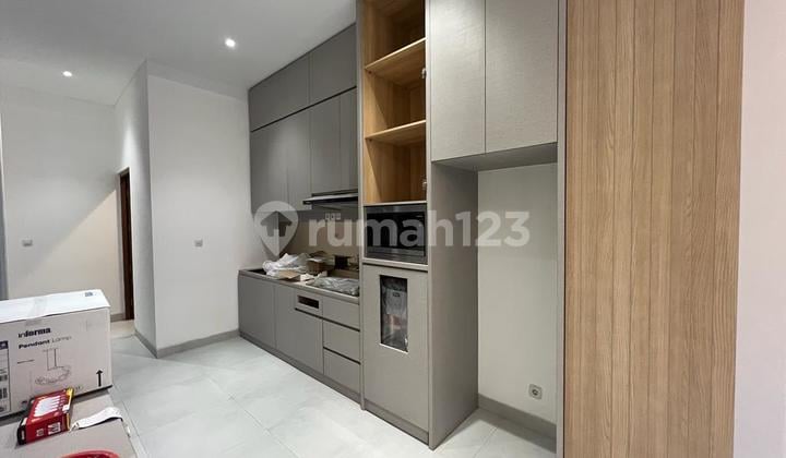 RUMAH BARU 3 LANTAI 5X10 MERUYA 1.65M