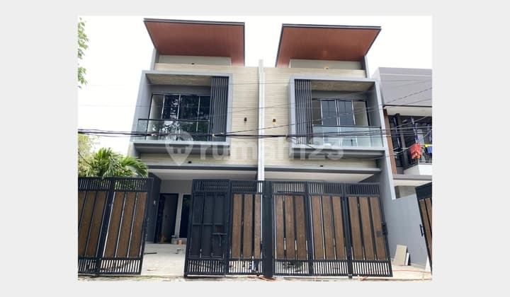 DIJUAL RUMAH MERUYA PURI JAKARTA BARAT 5x25 Rp 2,65M Bebas Banjir