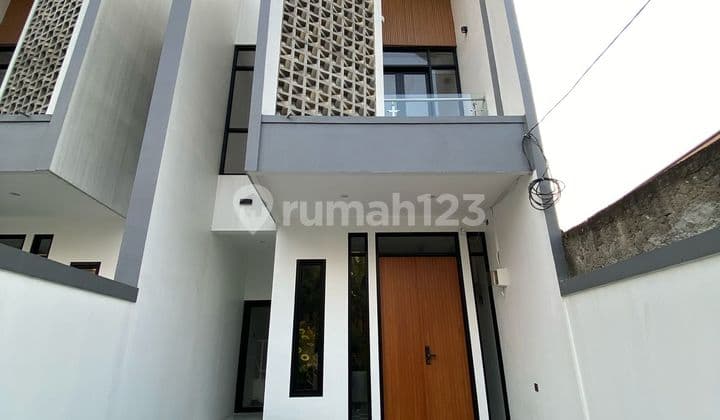DIJUAL RUMAH MERUYA JAKARTA BARAT 5X25M2 HARGA 2,49M