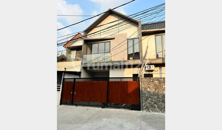 DIJUAL RUMAH MERUYA PURI JAKARTA BARAT 6x10 RP 1,5M BEBAS BANJIR