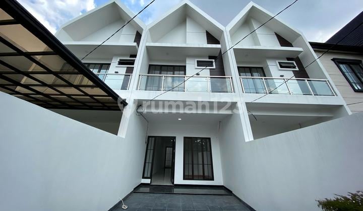 Dijual Rumah Meruya Jakarta Barat 4X16 2 Lantai 1,68M