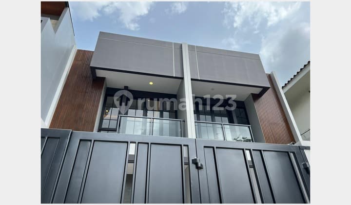 DIJUAL RUMAH MERUYA PURI JAKARTA BARAT 5x25 RP 2.5M BEBAS BANJIR