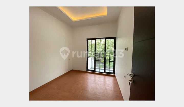 DIJUAL RUMAH MERUYA JAKARTA BARAT 6X10M2 HARGA 1,87M