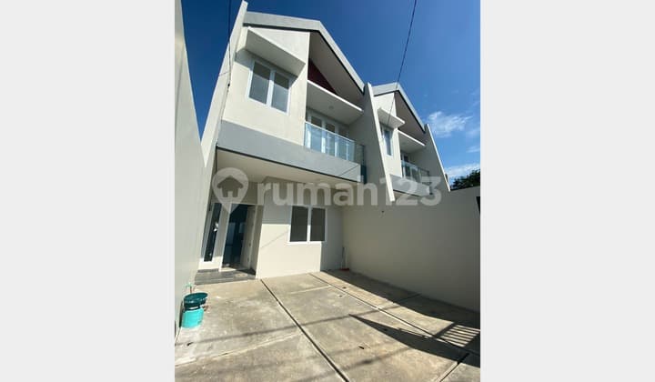 DIJUAL RUMAH MERUYA PURI JAKARTA BARAT 5x25 RP 2.4M BEBAS BANJIR st