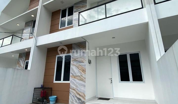 DIJUAL RUMAH MERUYA PURI JAKARTA BARAT 6x15 RP 2.1M BEBAS BANJIR st