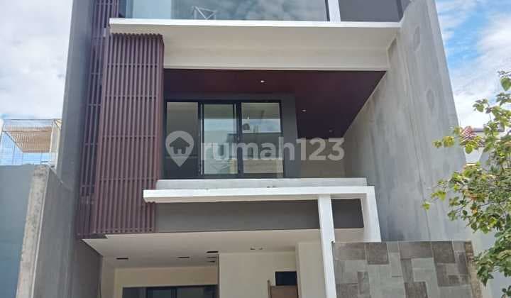 RUMAH BARU 8X18 PERMATA BUANA 4 LANTAI SPEK TINGGI 9.975M