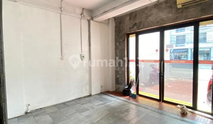Nice 4-Story Ruko Ready to Occupy in Radio Dalam - South Jakarta