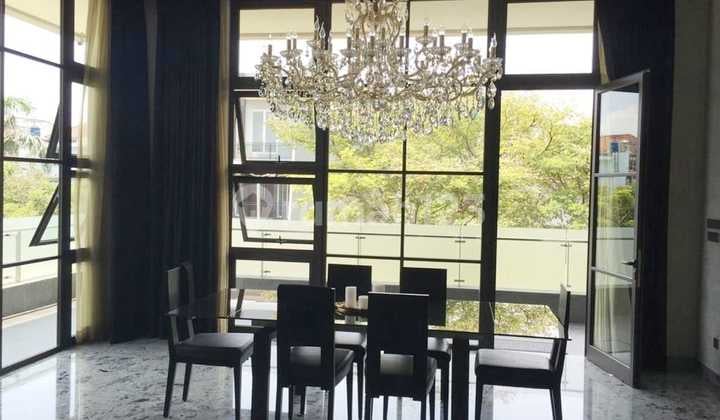 Rumah Mewah 3 Lantai Siap Huni di Kelapa Gading Jakarta Utara