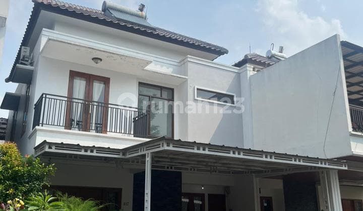 Rumah Indah Suasana Asri Lokasi Strategis di Grand Jagakarsa, Jakarta Selatan