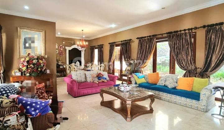 Tanah Bonus Rumah Bagus Siap Huni Letak Komeril di Veteran Bintaro - Jakarta Selatan