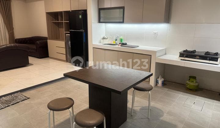 Asri Minimalist House, Kota Baru Parahyangan