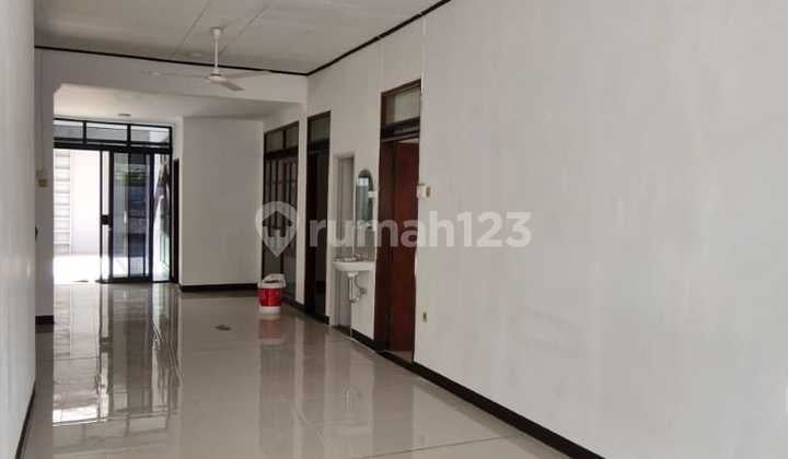 Rumah Bagus Siap Huni Taman Holis Indah