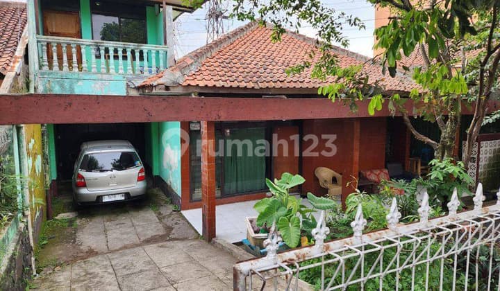 Rumah Di Pusat Kota Cimahi Cibabat KOta Bandung Jalan Sentral cimahi