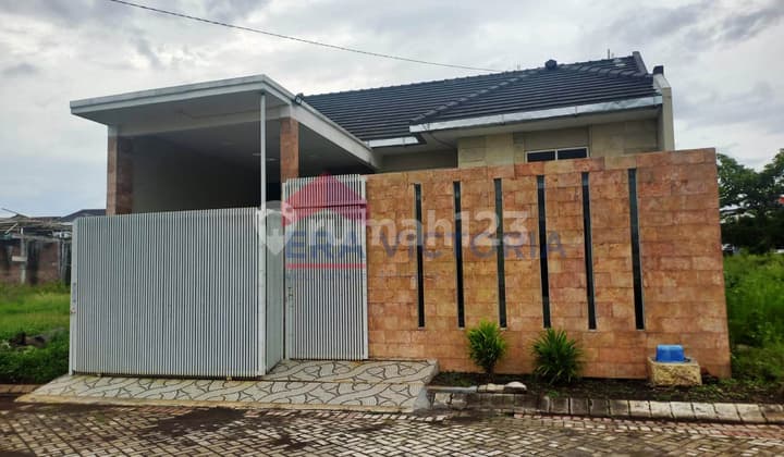 Dijual Rumah Dalam Perumahan Tirtasani Dekat Tol Singosari