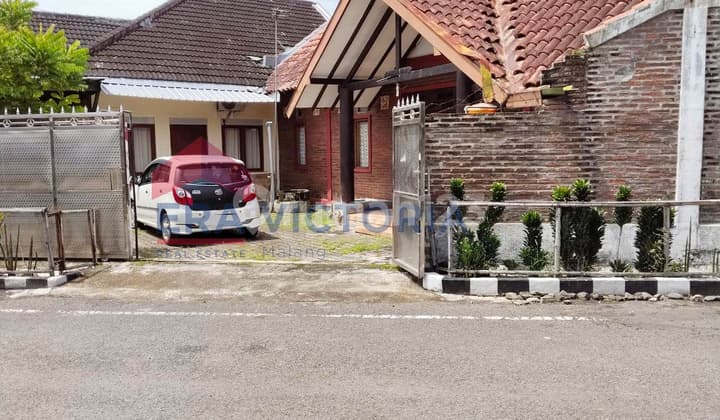 Rumah Sewa Strategis Dekat Rs Dr. Soepraoen dan Pusat Kota