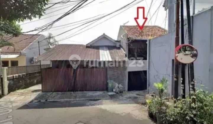 Rumah 2 Lantai Siap Huni di Jl. Udaka, Kemanggisan Ilir – Akses 2 Mobil, Harga Menarik!