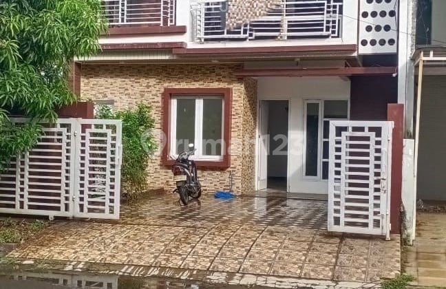 Hunian Bagus 2 Lantai Serang City Komplek Elit