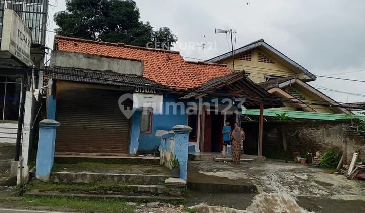 Hunian Plus Kontrakan 2 Pintu Jalan Raya Ciracas