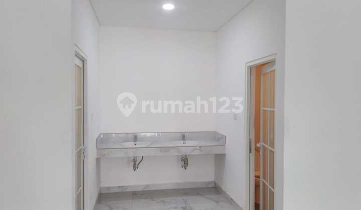 Jual dan Sewa Gedung Baru Konsep Soho