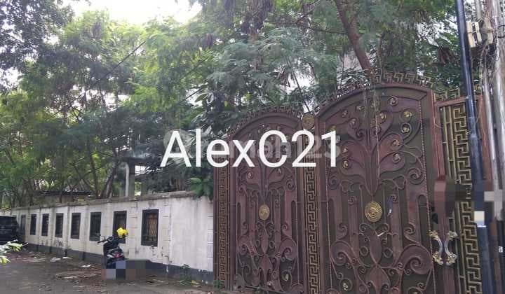 For Sale Old House Jl. Bangka Land Price Only