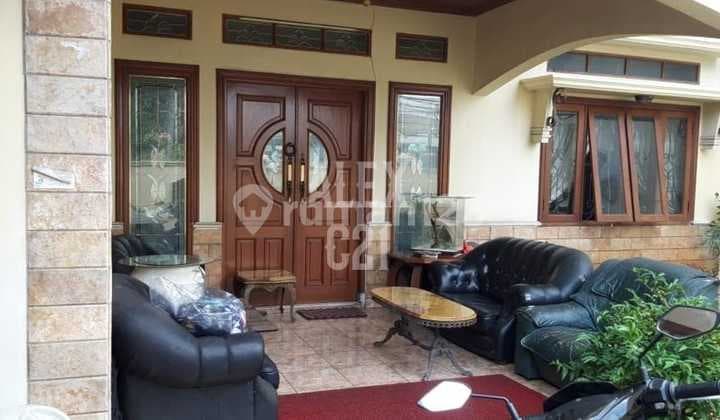 For Sale House in West Cilandak