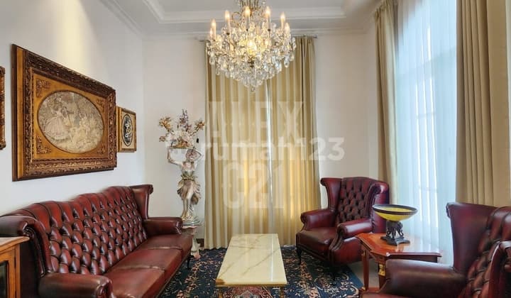 Dijual Rumah Baru Luxurious Classic House Tebet, Jaksel