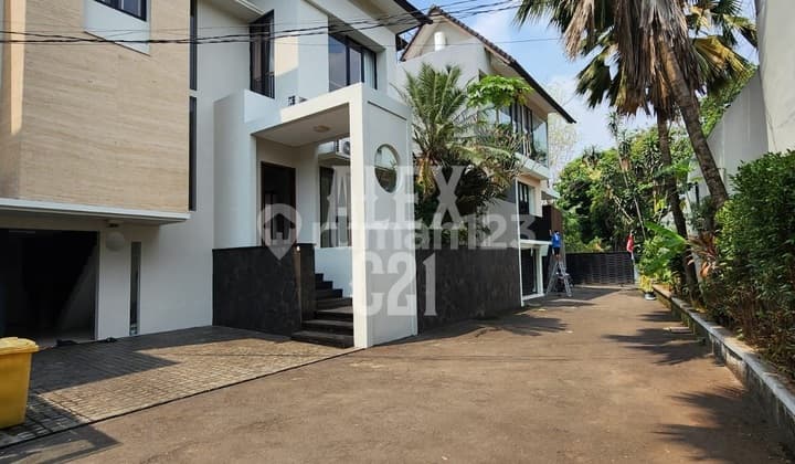 Dijual Rumah Cilandak Ampera, Jakarta Selatan