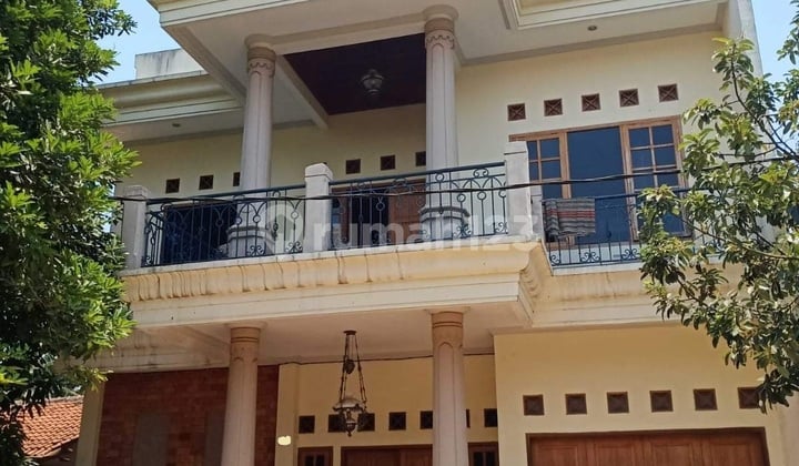 For Sale: 2.5-Story Ready-to-Occupy House in Andara, South Jakarta